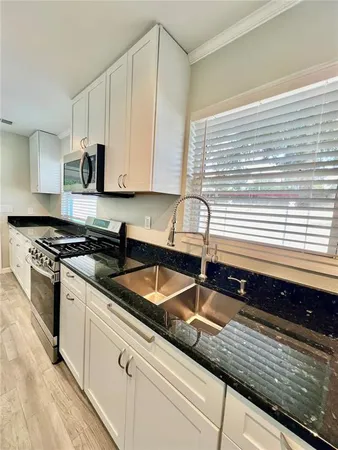 $1,700 | 107 West Minnehaha Street, Tampa, FL 33604