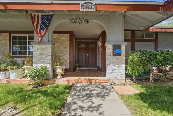 $499,900 | 37945 26th Street East, Palmdale, CA 93550