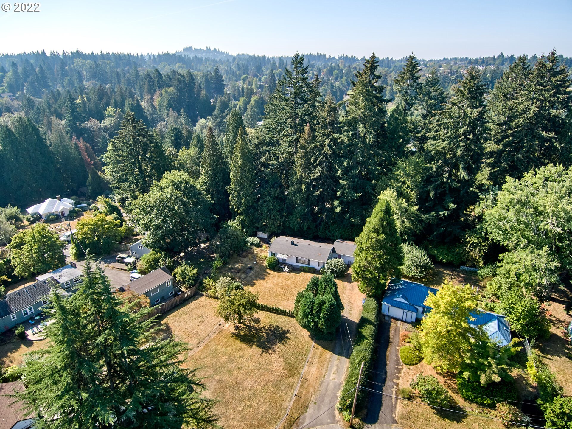 9155 Southwest 23rd Drive Portland, OR 97219 - Photo 14 of 32 Gallery Image 14