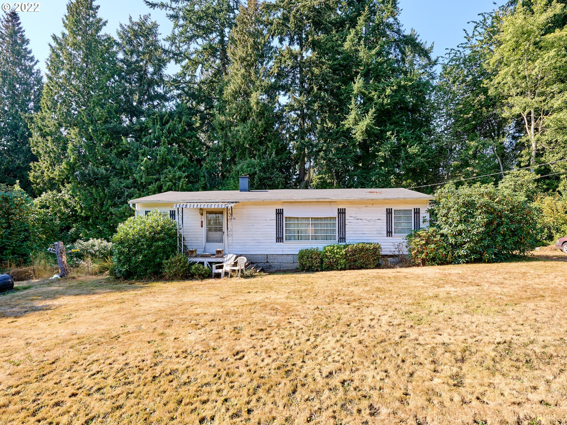 9155 Southwest 23rd Drive Portland, OR 97219 - Photo 2 of 32 Gallery Image 2