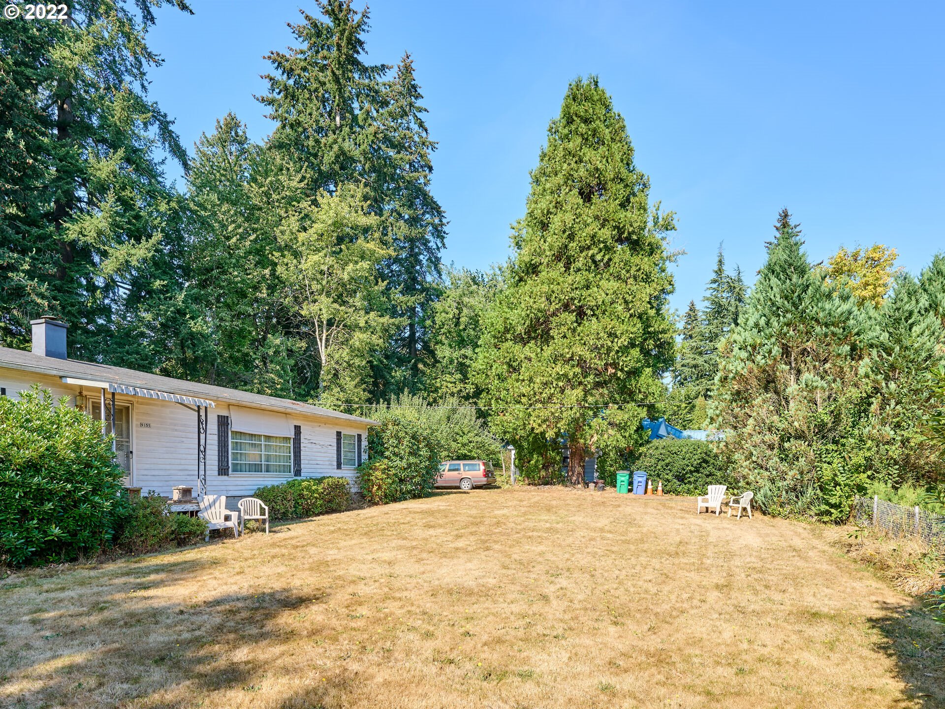 9155 Southwest 23rd Drive Portland, OR 97219 - Photo 9 of 32 Gallery Image 9