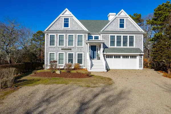$1,700,000 | 12 South Cedar Street, Centerville, MA 02632