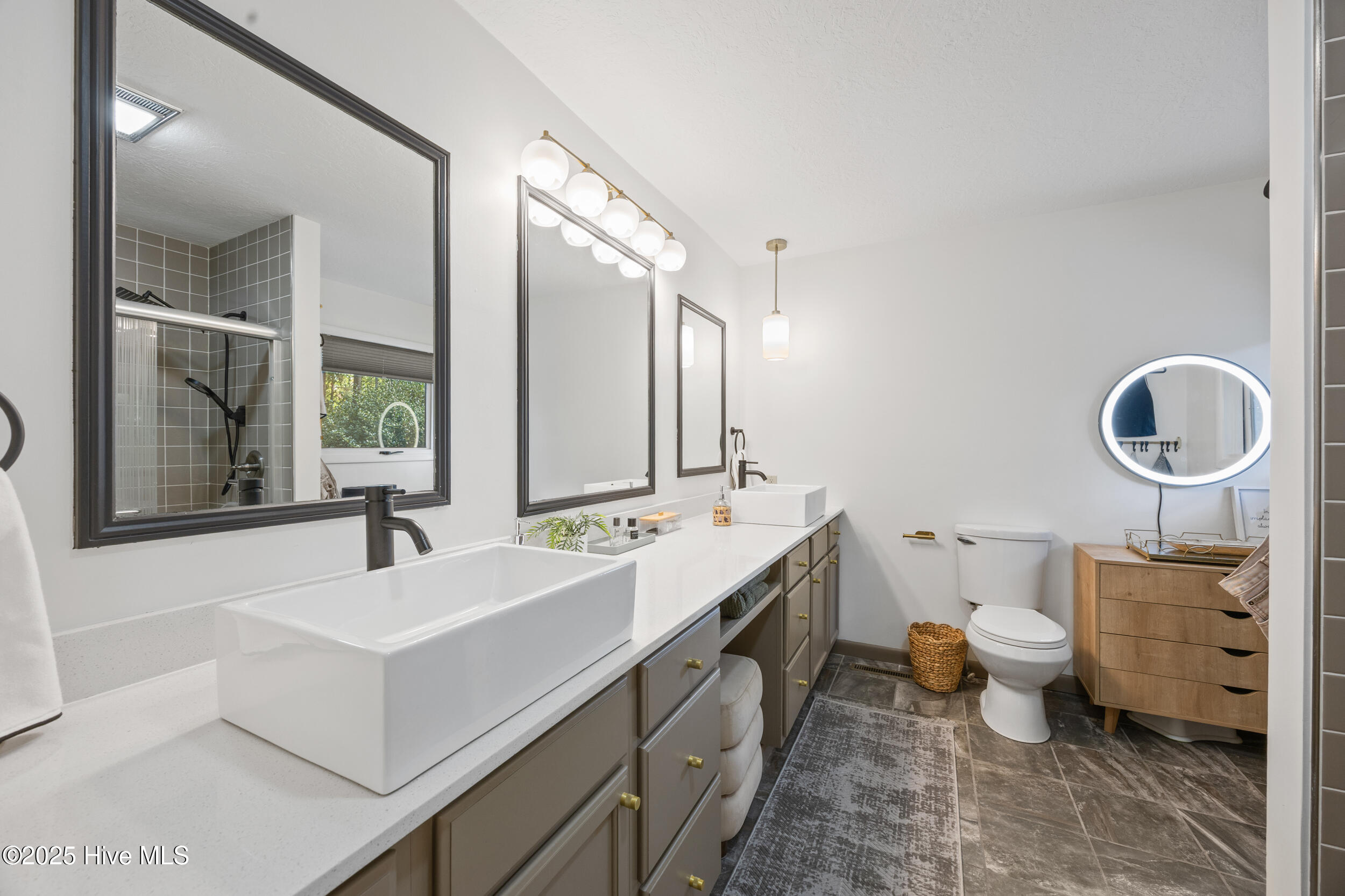 40 Inverness Road Pinehurst, NC 28374 - Photo 38 of 52 MASTER ENSUITE BATH