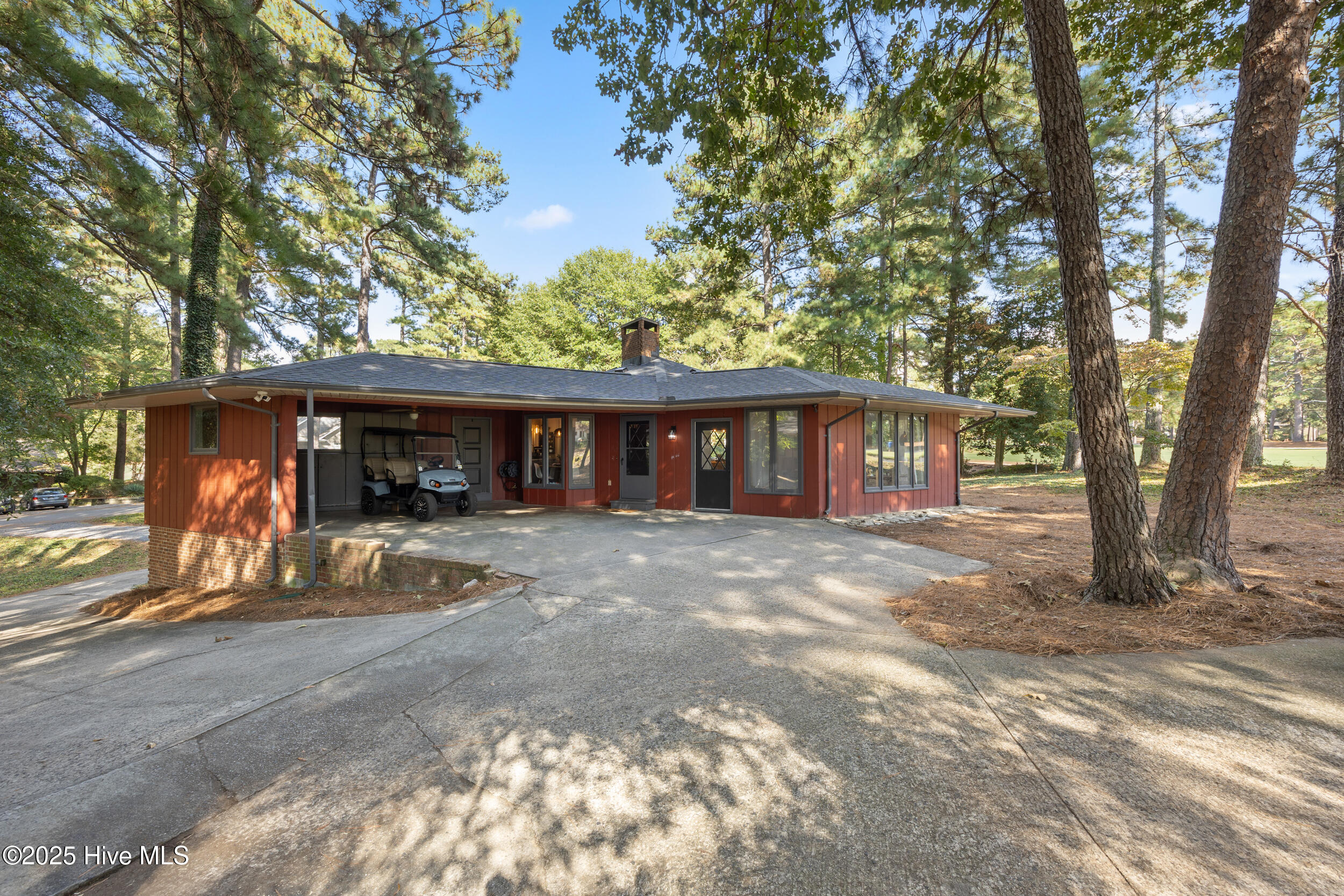 40 Inverness Road Pinehurst, NC 28374 - Photo 4 of 52 EXTERIOR