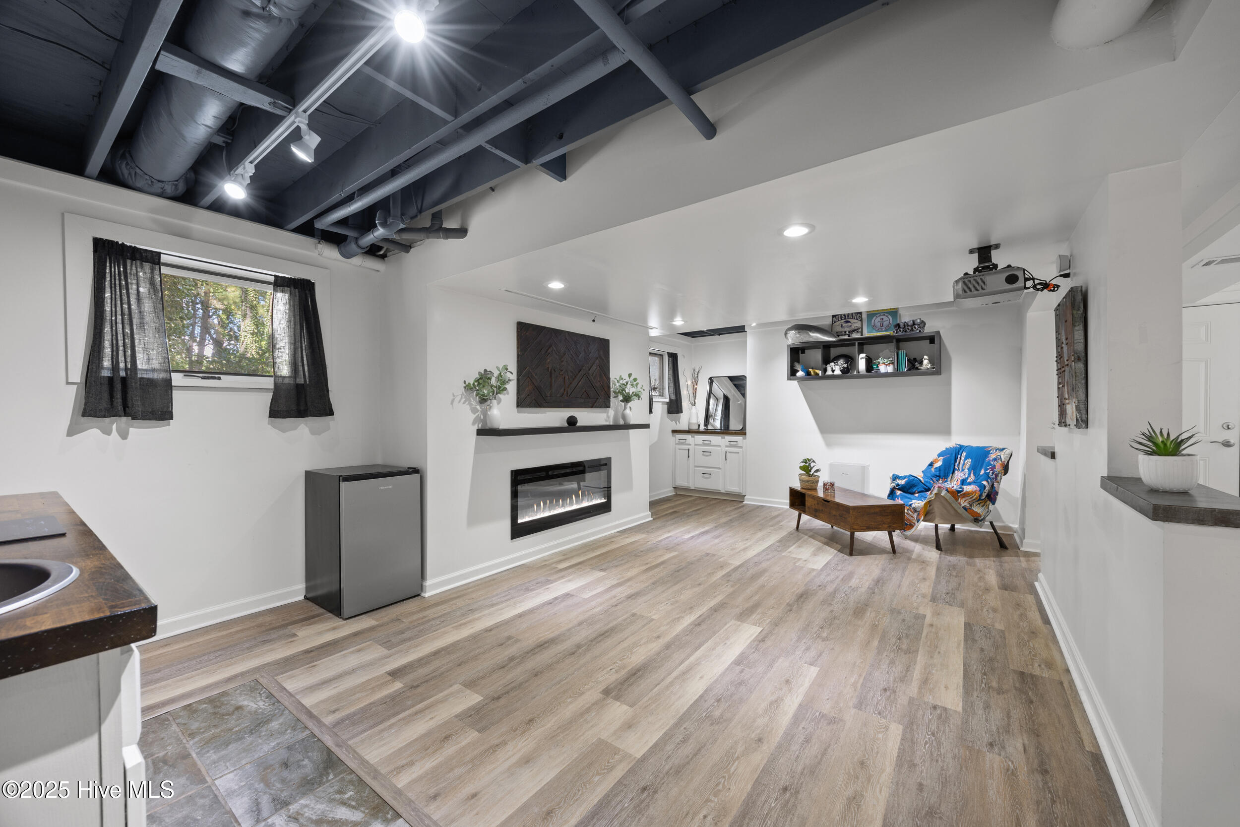 40 Inverness Road Pinehurst, NC 28374 - Photo 41 of 52 LOWER LEVEL LIVING ROOM