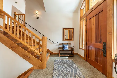 $3,500,000 | 242 Shoshone Way, Olympic Valley, CA 96146