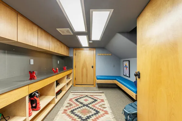 a view of an entryway