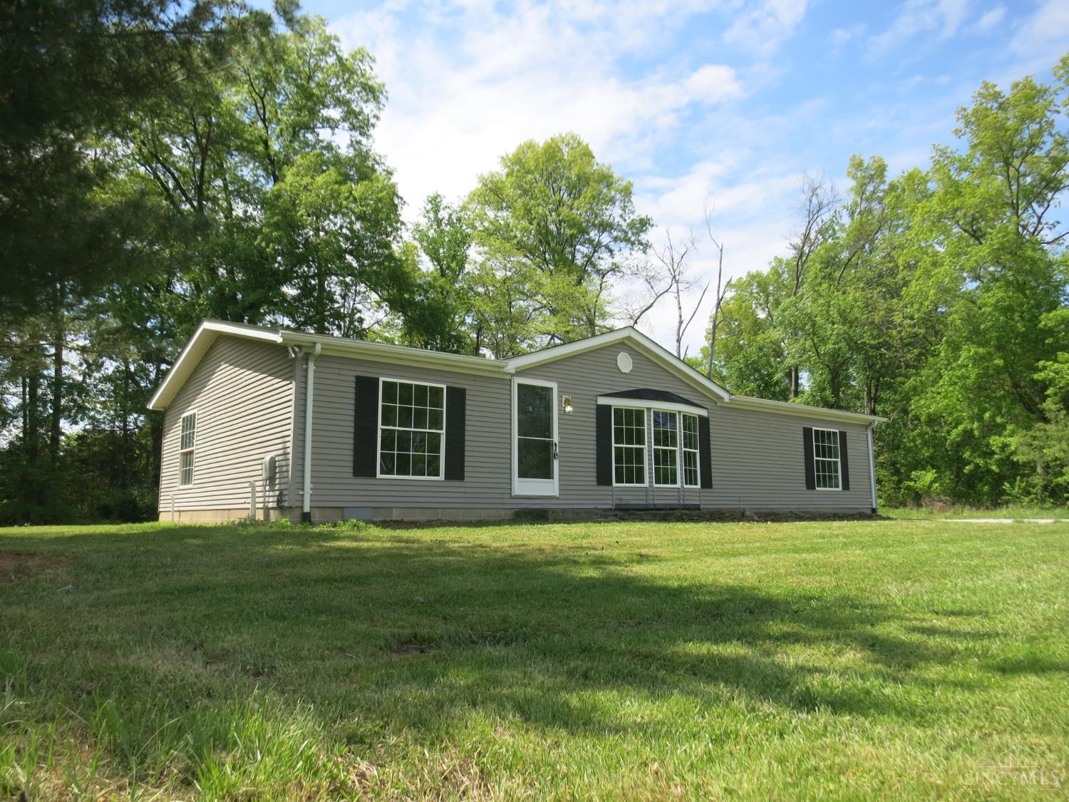 5693 Bigam Road Batavia, OH 45103 - Photo 1 of 37