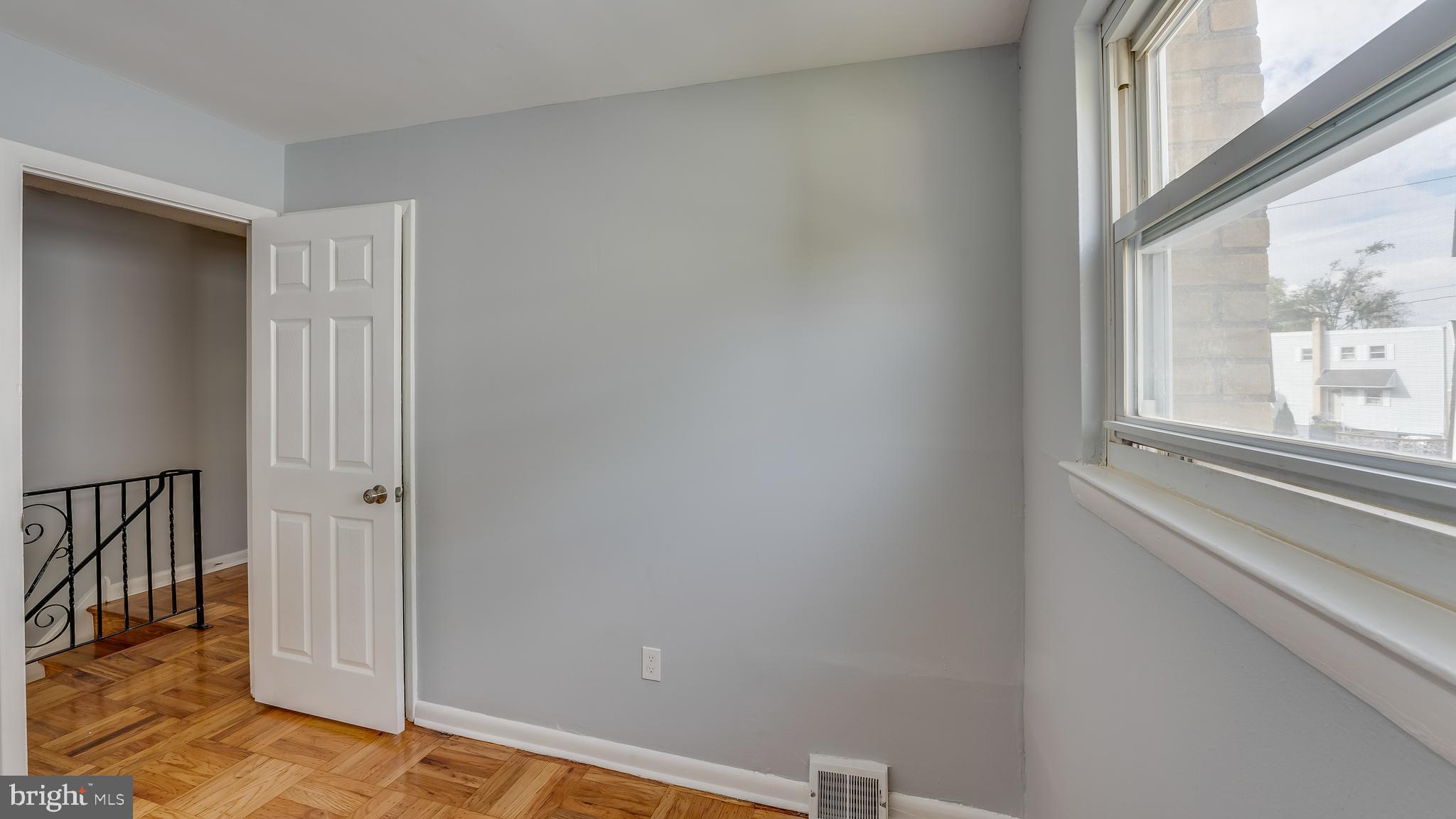 2813 Sebring Road Philadelphia, PA 19152 - Photo 15 of 28 Gallery Image 15