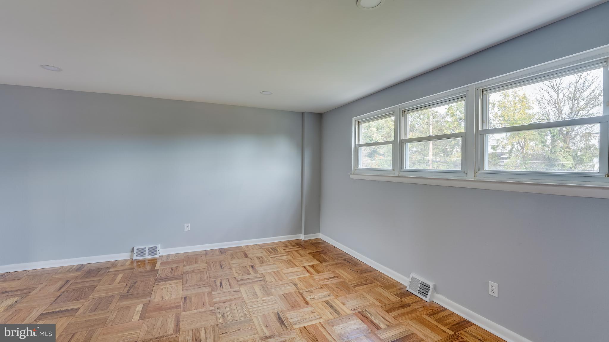 2813 Sebring Road Philadelphia, PA 19152 - Photo 20 of 28 Gallery Image 20