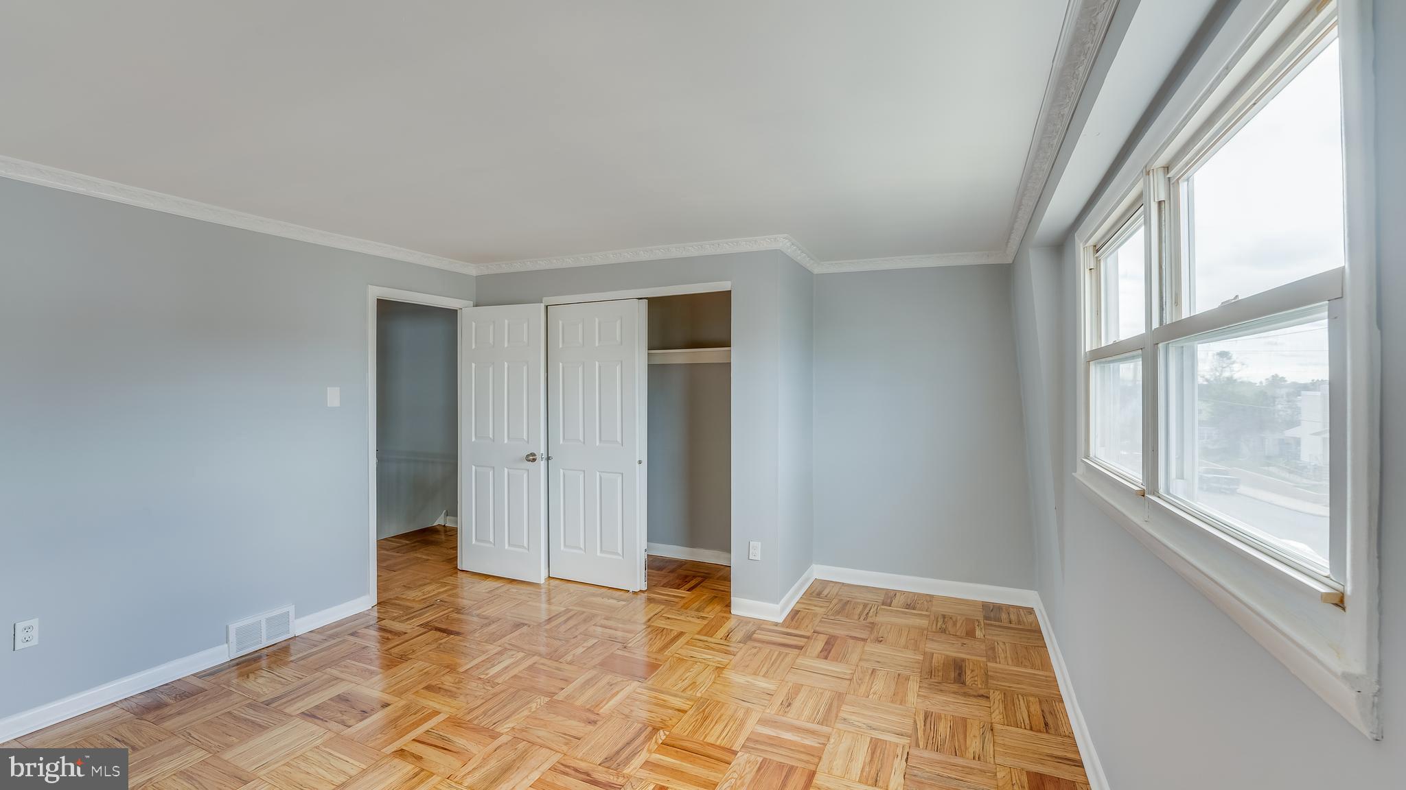 2813 Sebring Road Philadelphia, PA 19152 - Photo 9 of 28 Gallery Image 9