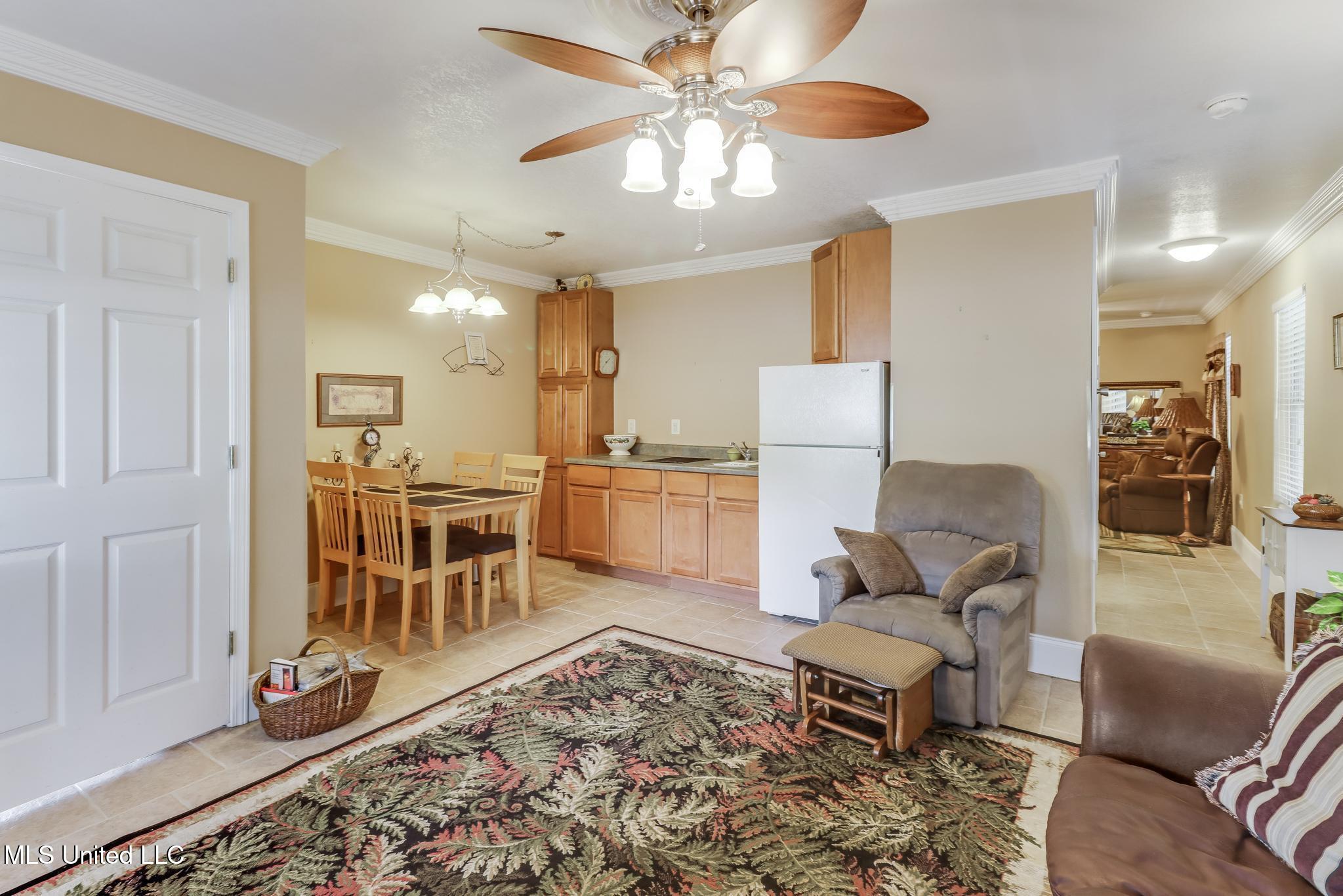 133 Myrtle Street Biloxi, MS 39530 - Photo 15 of 56 Photo Jul 17 2025, 1 58 25 PM (2