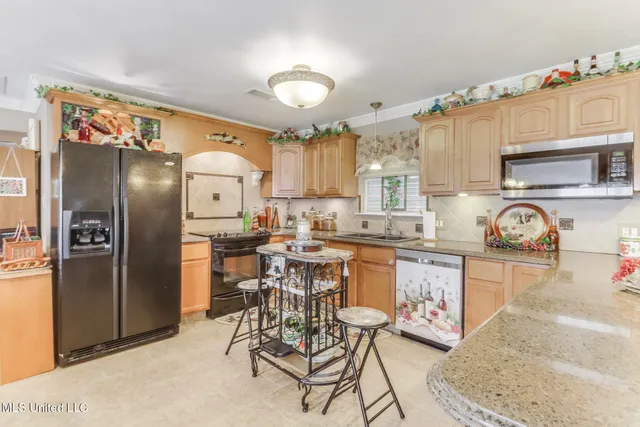 $749,999 | 133 Myrtle Street, Biloxi, MS 39530