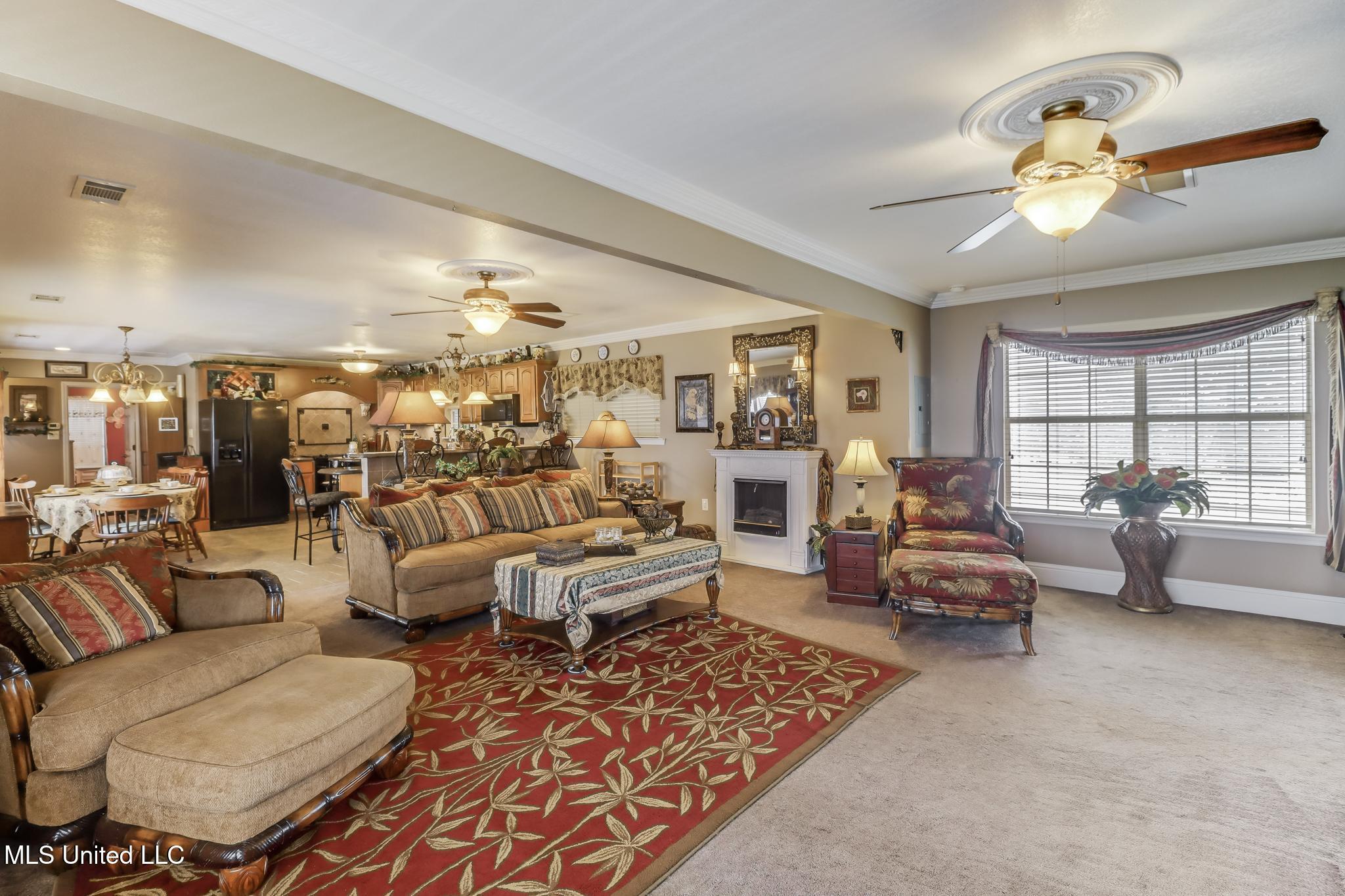 133 Myrtle Street Biloxi, MS 39530 - Photo 24 of 56 Photo Jul 17 2025, 2 05 42 PM (2)