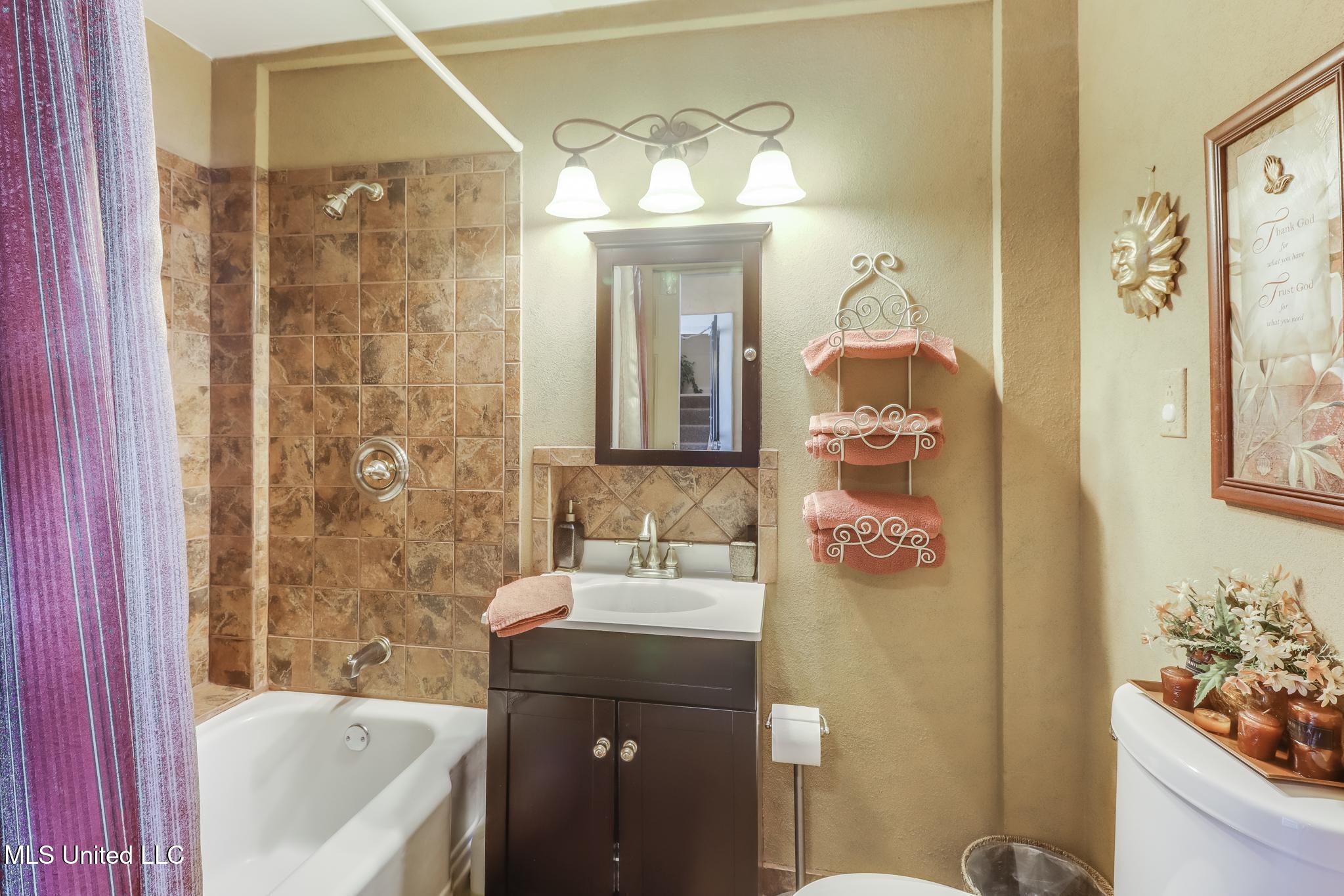 133 Myrtle Street Biloxi, MS 39530 - Photo 42 of 56 Photo Jul 17 2025, 2 13 51 PM (2)