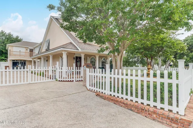 $739,999 | 133 Myrtle Street, Biloxi, MS 39530