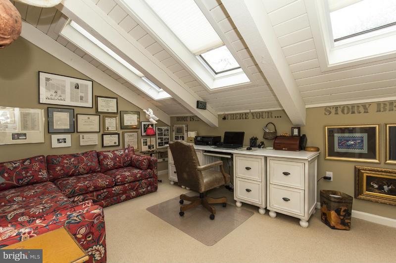 2424 Still Forest Road Baltimore, MD 21208 - Photo 24 of 30 Upper Level Office
