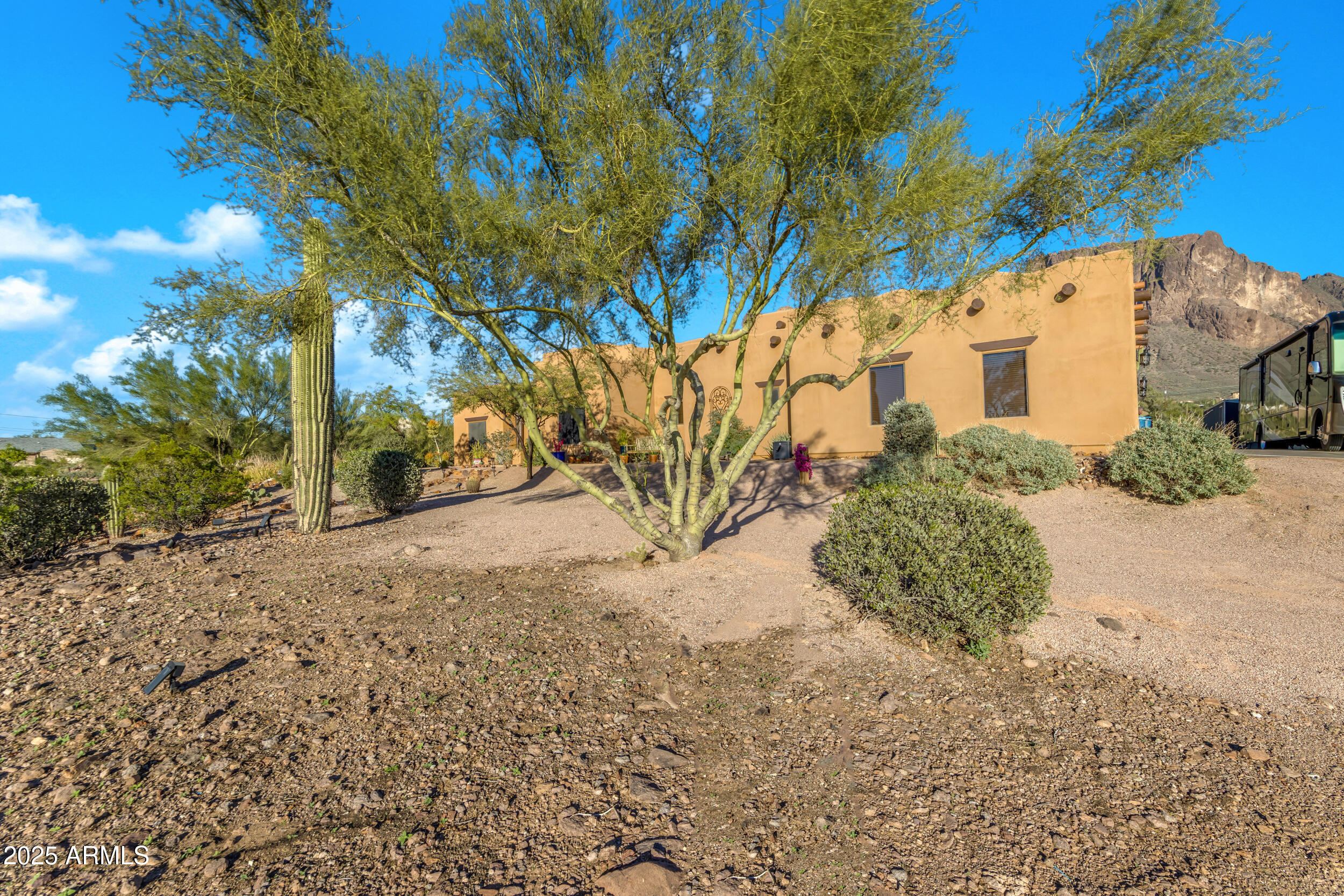 2443 North Sixshooter Road Apache Junction, AZ 85119 - Photo 5 of 87 013_a4m_tg