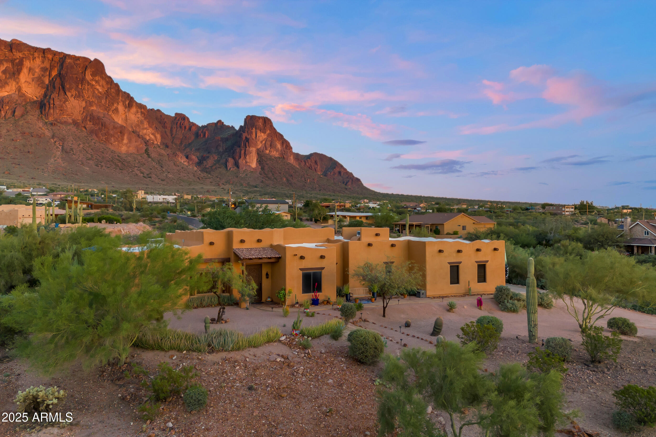 2443 North Sixshooter Road Apache Junction, AZ 85119 - Photo 72 of 87 310_a4m_tg