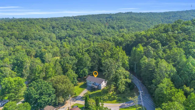 $355,000 | 1713 Timesville Road, Signal Mountain, TN 37377