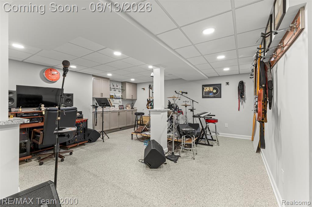 137 North Brady Road Dearborn, MI 48124 - Photo 46 of 72