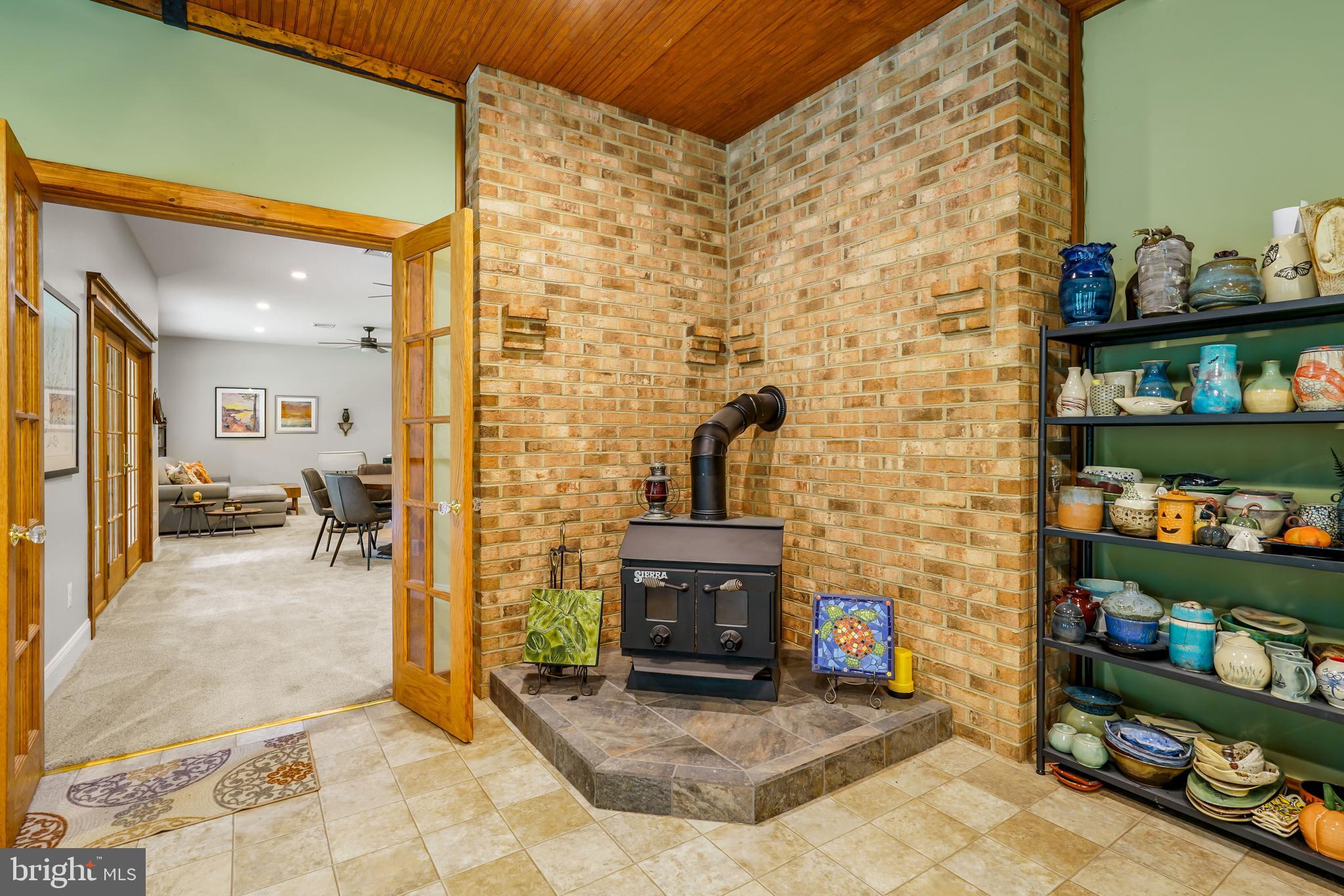 73 Dant Lane Elkton, MD 21921 - Photo 47 of 65 a view of a livingroom with storage & utility