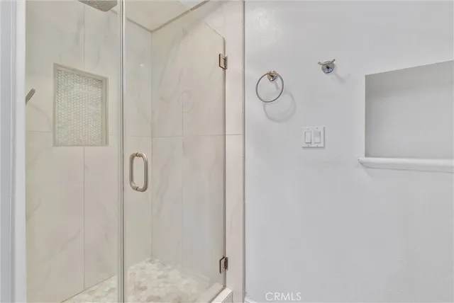 $4,200 | 2215 Molino Avenue, Unit B, Signal Hill, CA 90755