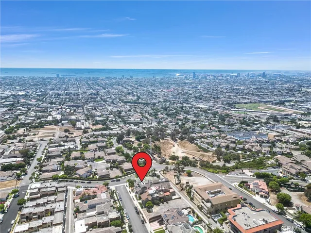 $4,200 | 2215 Molino Avenue, Unit B, Signal Hill, CA 90755