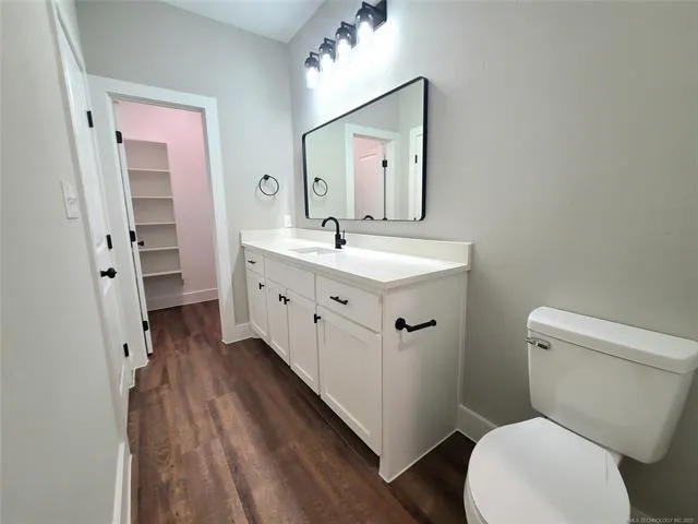 $349,500 | 131 South McLean Drive, Durant, OK 74701