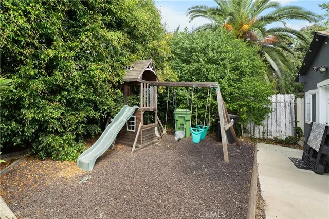a view of outdoor space with entertaining space