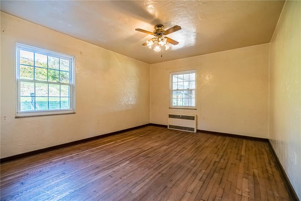 4106 Mt Troy Road Pittsburgh, PA 15214 - Photo 14 of 25 Gallery Image 14