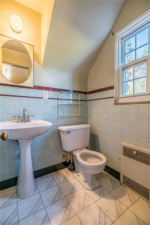 4106 Mt Troy Road Pittsburgh, PA 15214 - Photo 16 of 25 Gallery Image 16