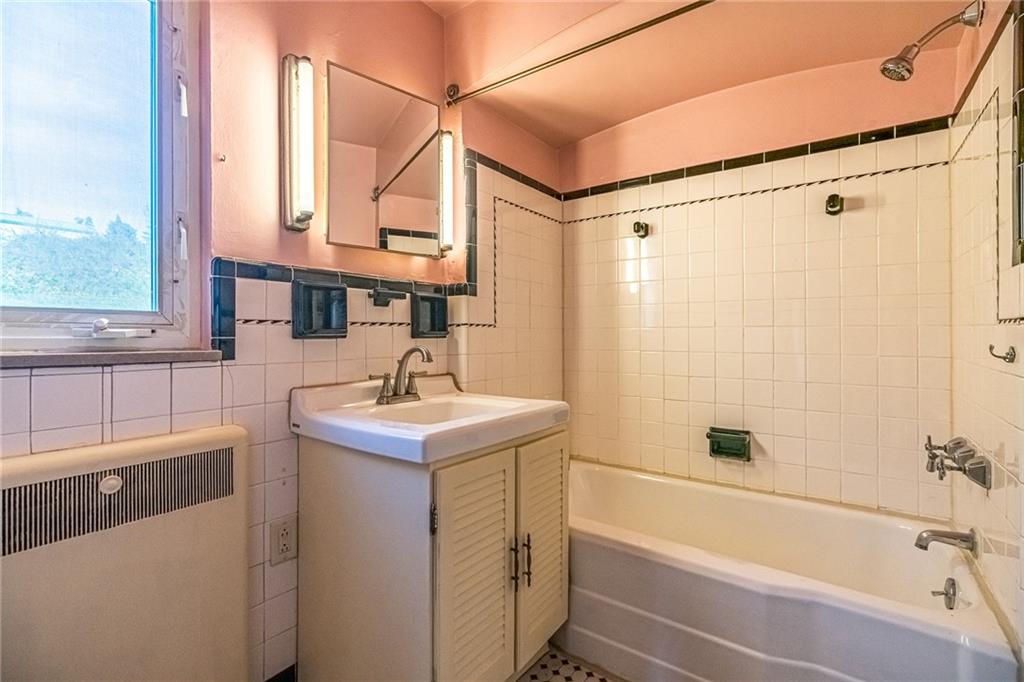 4106 Mt Troy Road Pittsburgh, PA 15214 - Photo 18 of 25 Gallery Image 18