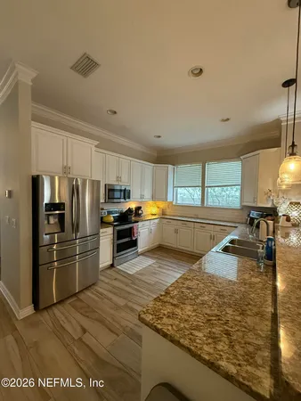 $3,350 | 875 8th Avenue South, Jacksonville Beach, FL 32250