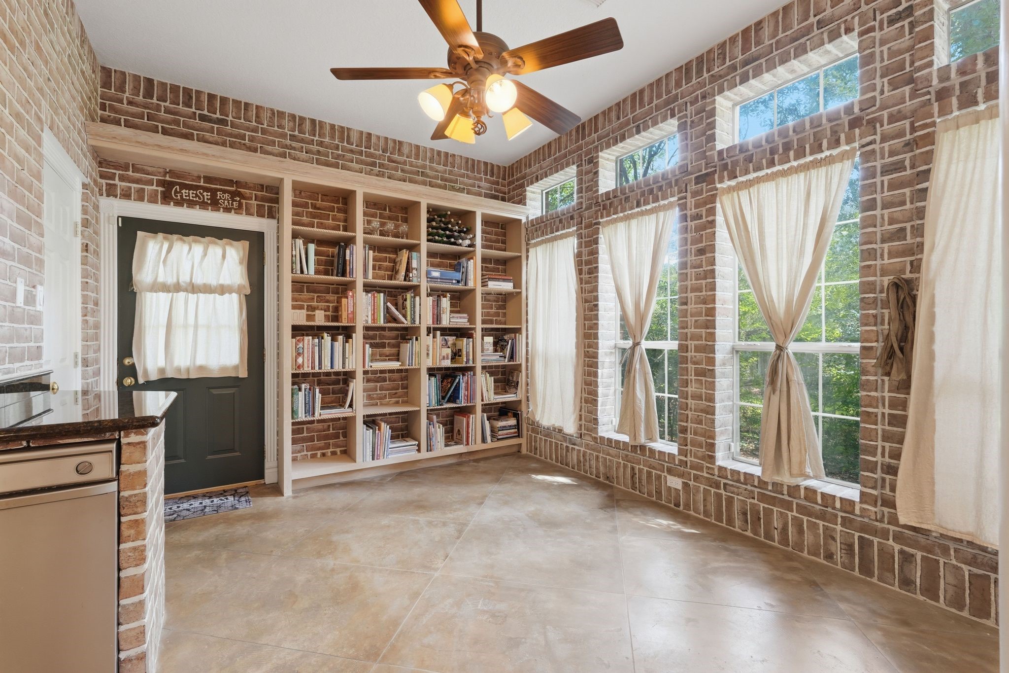 25014 Northampton Terrace Drive Spring, TX 77389 - Photo 14 of 41 This space can be a place for a table and chairs, or a comfy place for reading, studying, homeschool area, lots of options in this serene environment