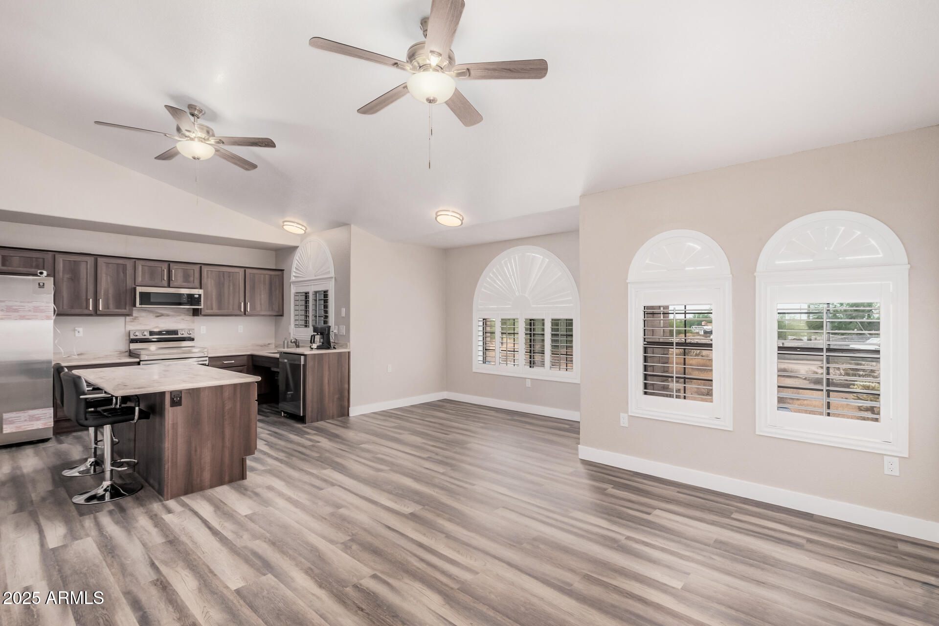 8112 East McDowell Road Mesa, AZ 85207 - Photo 3 of 14