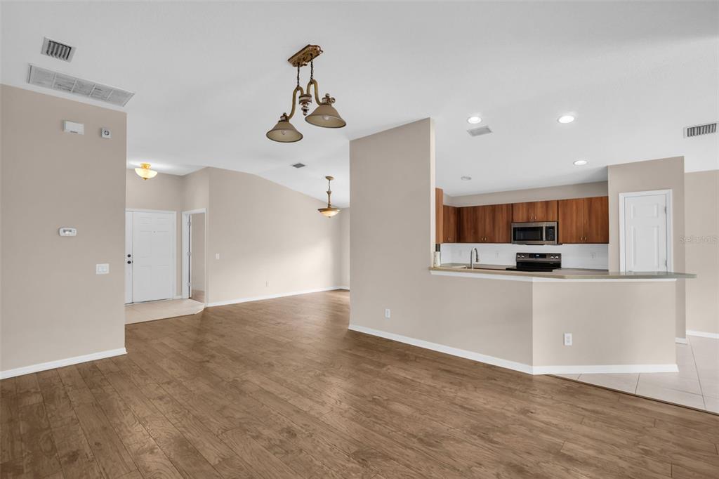 12415 Rustic View Court Tampa, FL 33635 - Photo 18 of 53
