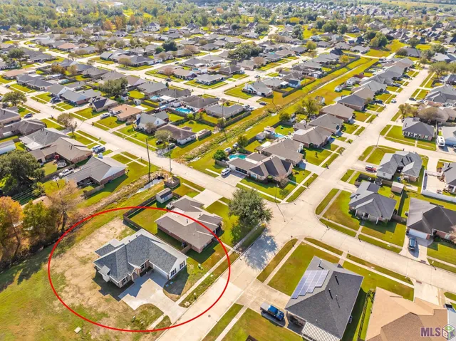 $405,000 | 204 Newsom Drive, Houma, LA 70360