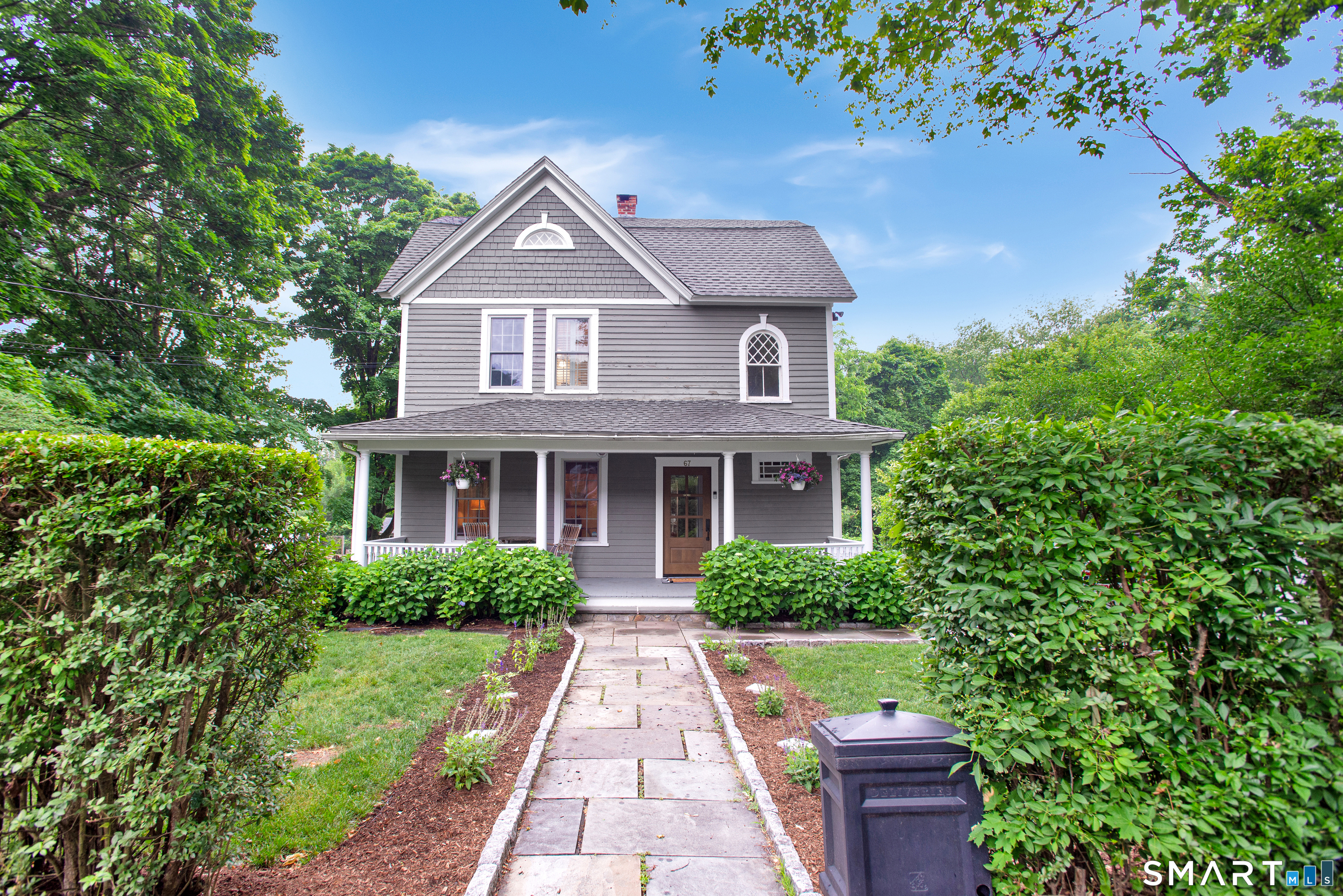 67 South Olmstead Lane Ridgefield, CT 06877 - Photo 2 of 21