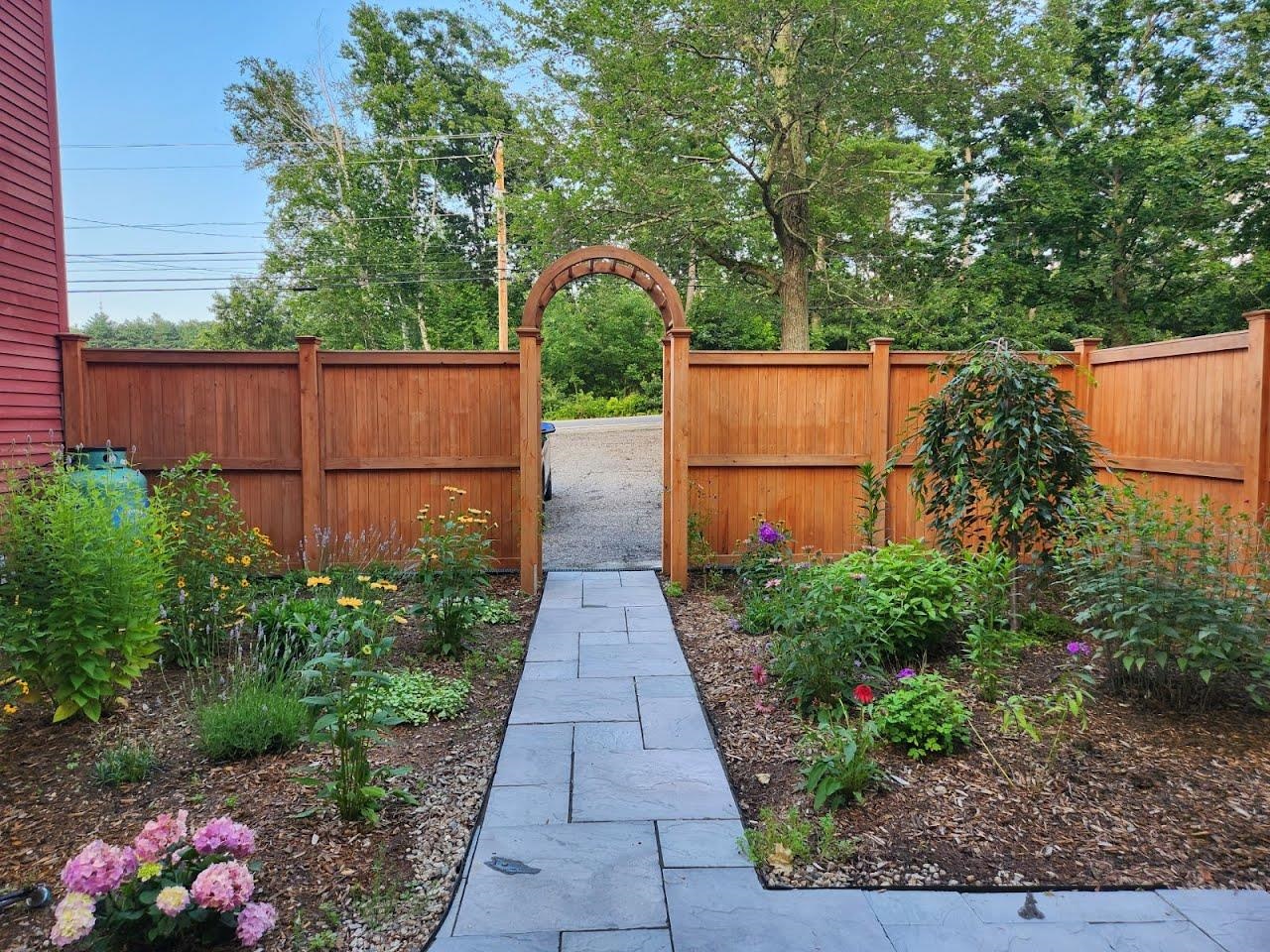 165 Dover Point Road Dover, NH 03820 - Photo 4 of 30