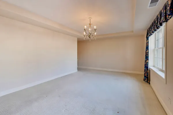 $649,000 | 10 East Burlington Street, Unit 2C, Riverside, IL 60546