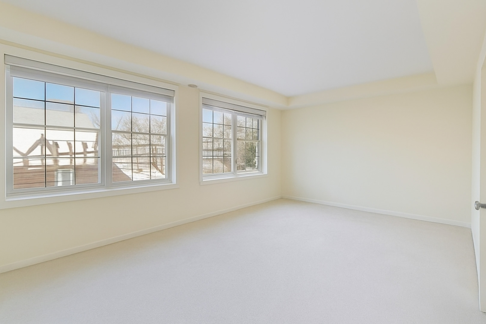 10 East Burlington Street, Unit 2C Riverside, IL 60546 - Photo 20 of 51