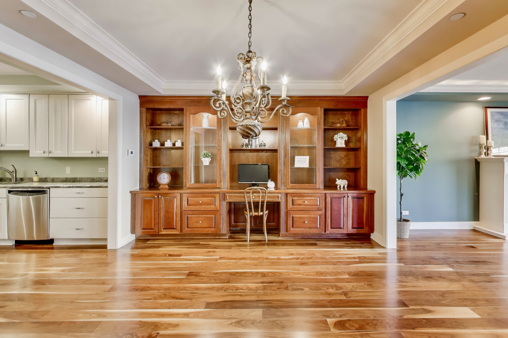 10 East Burlington Street, Unit 2C Riverside, IL 60546 - Photo 6 of 53 a view of an empty room with kitchen and window