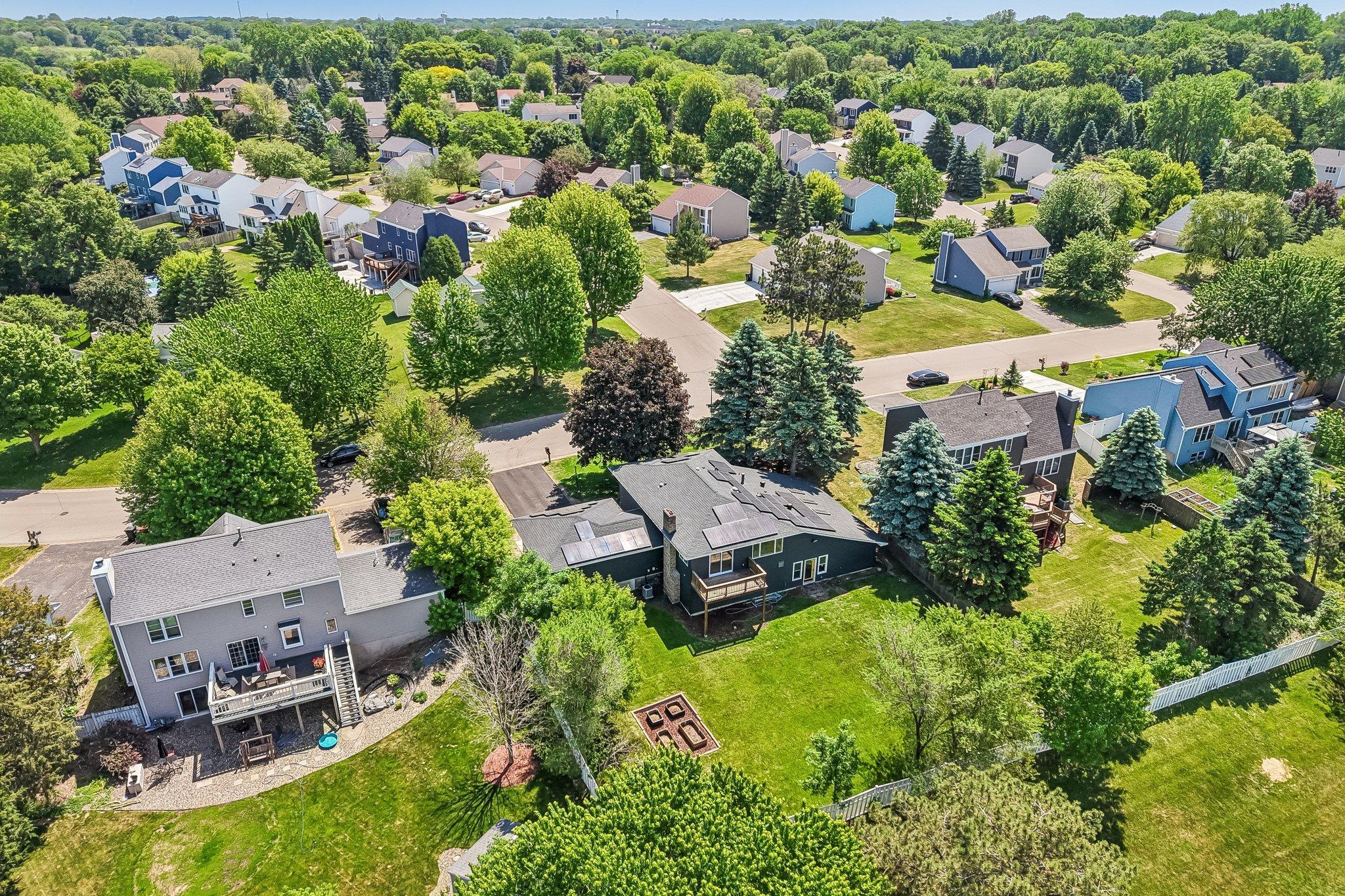 425 Crestview Drive South Maplewood, MN 55119 - Photo 75 of 82