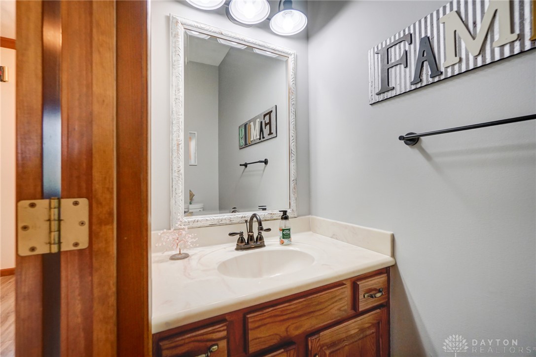 613 Rustic Trail Beavercreek, OH 45434 - Photo 45 of 98