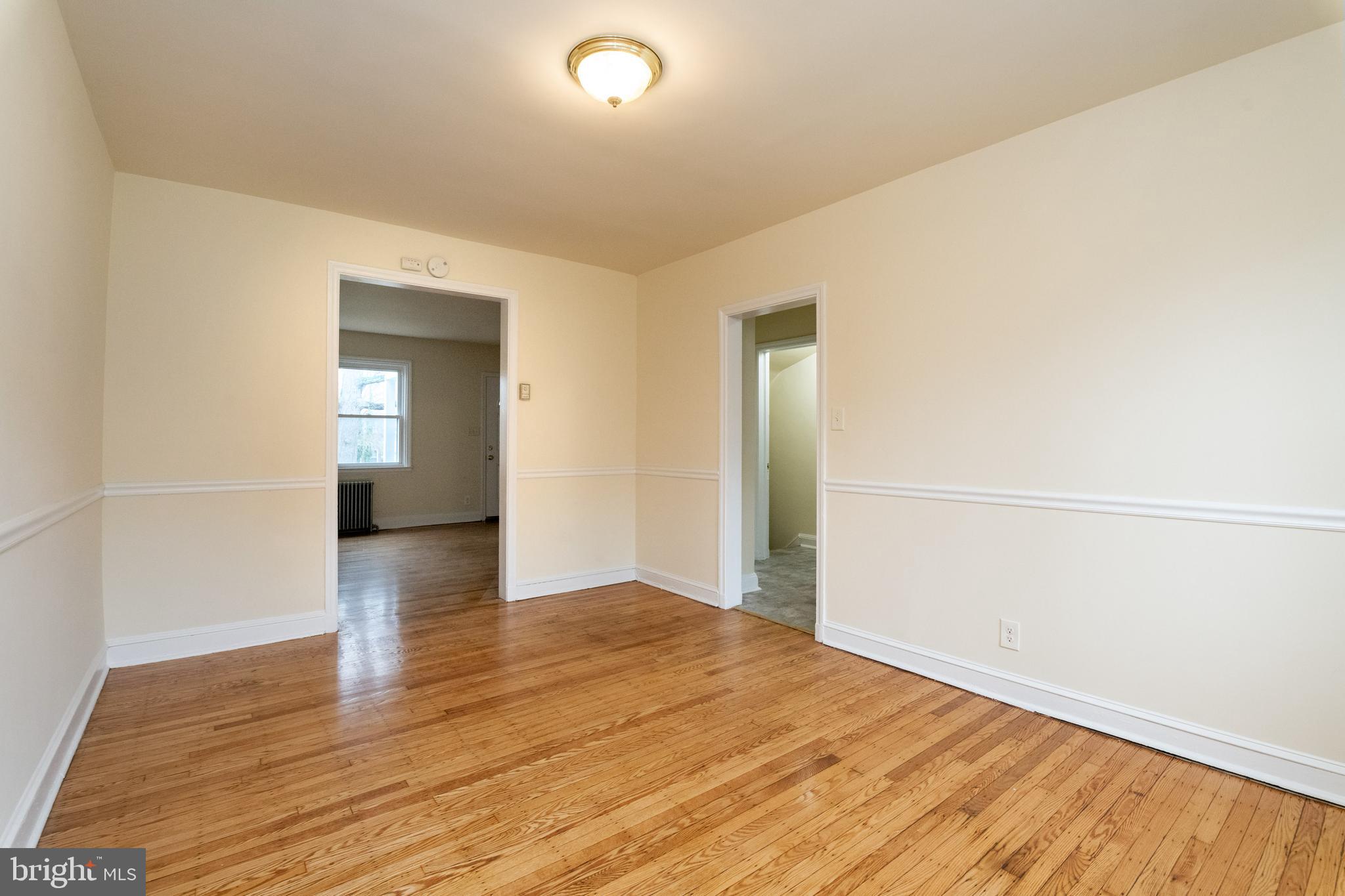 4656 Marble Hall Road Baltimore, MD 21239 - Photo 6 of 24 Dining Room