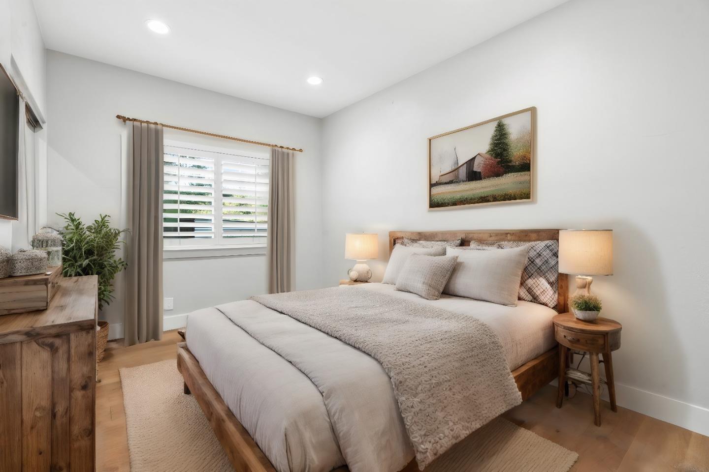 7555 Whitehurst Road Gilroy, CA 95020 - Photo 16 of 31 a bedroom with a bed and a potted plant