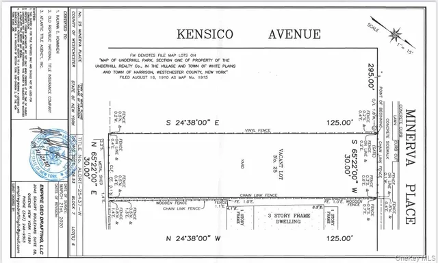 a view of house with a street