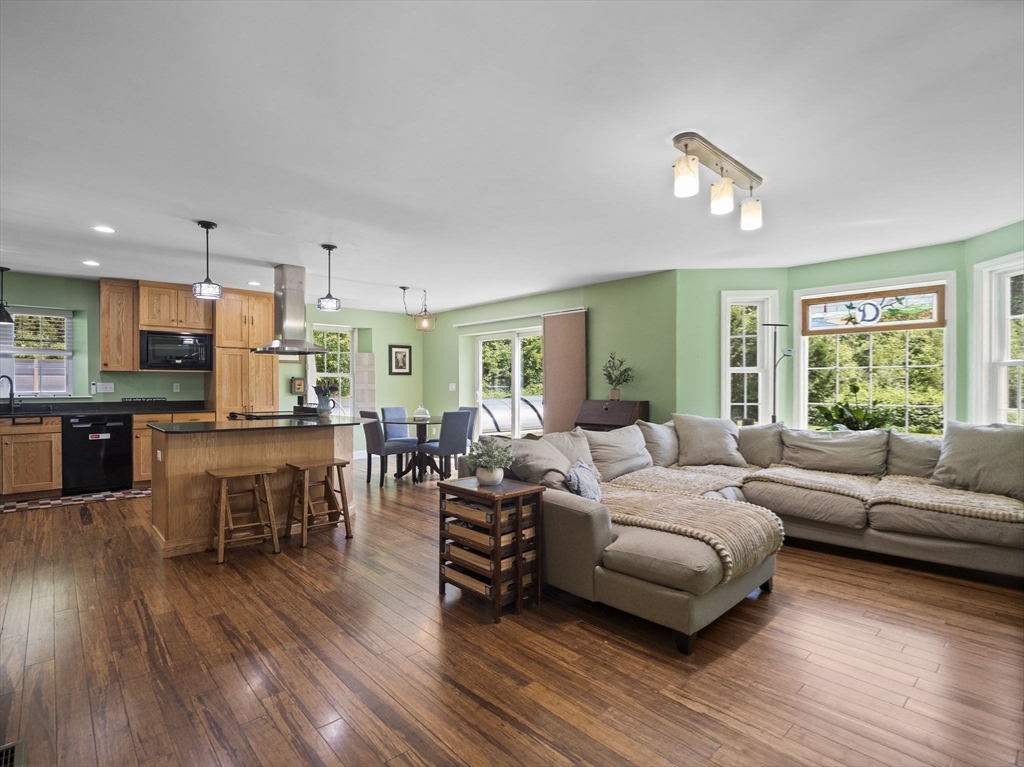 121 Culver Road Groton, MA 01450 - Photo 7 of 37 Gallery Image 7