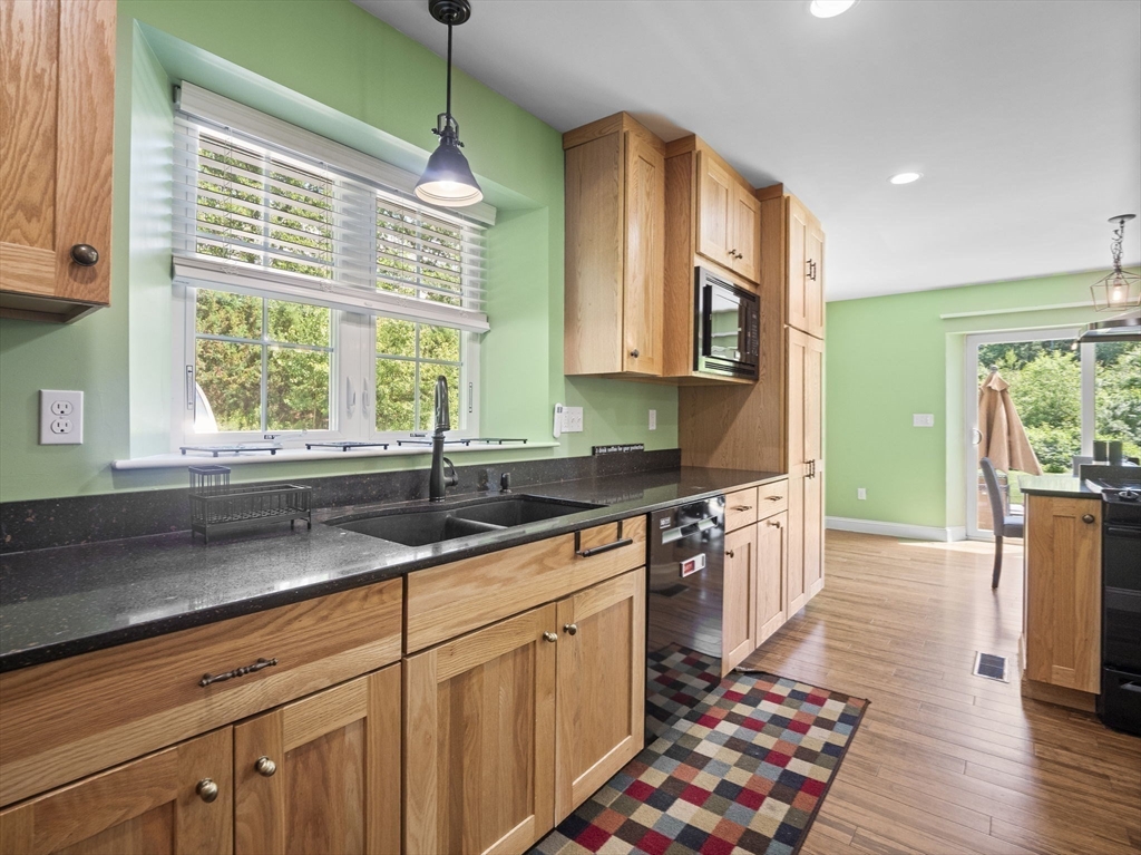 121 Culver Road Groton, MA 01450 - Photo 9 of 37 Gallery Image 9
